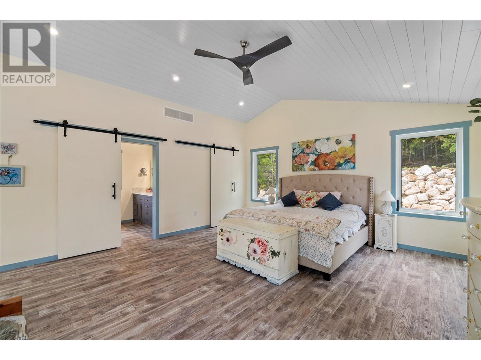 Photo 61 of 4740 Dogwood Crescent, Eagle Bay BC