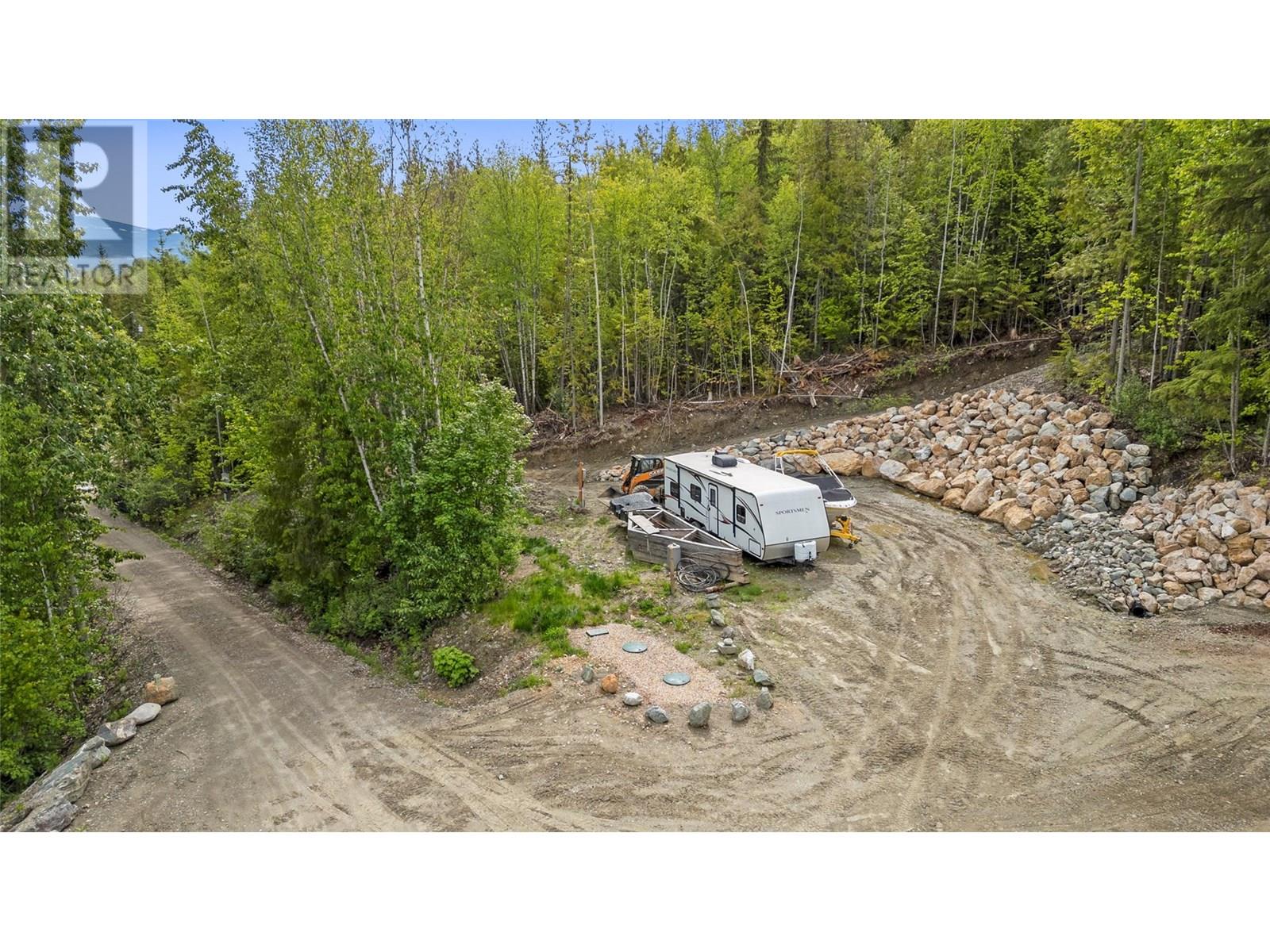 Photo 83 of 4740 Dogwood Crescent, Eagle Bay BC