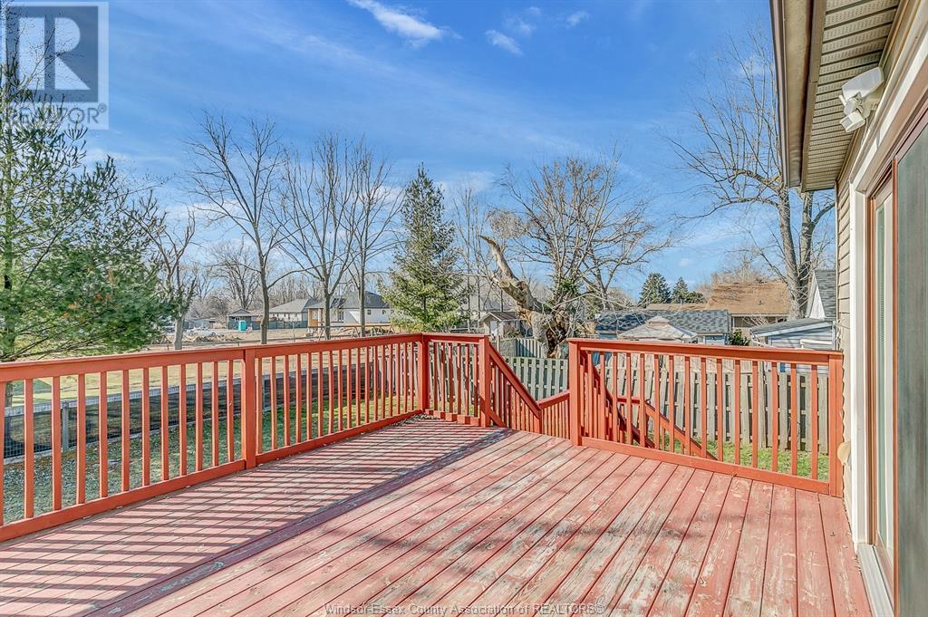 Photo 22 of 405 River Avenue, Lasalle ON