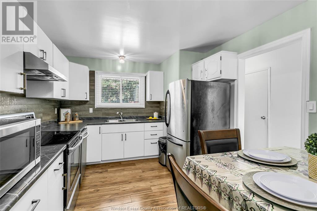 Photo 1 of 2994 Meadowbrook Lane Unit 2, Windsor ON