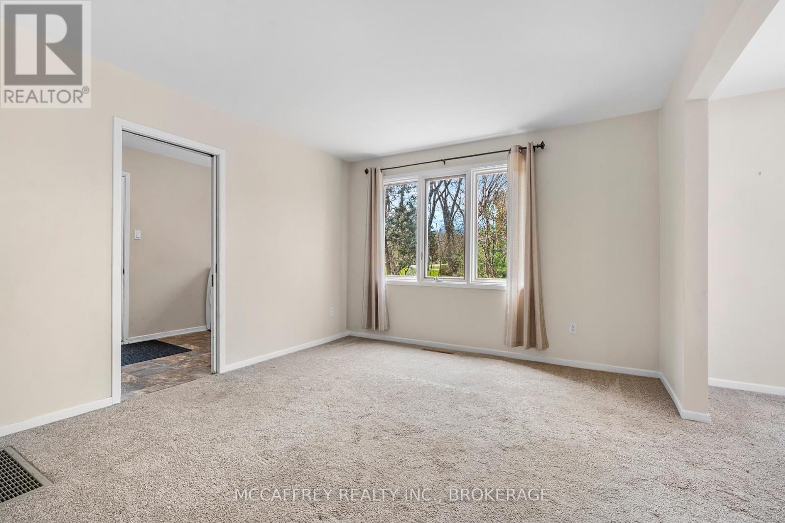 Photo 11 of 79 River Road, Greater Napanee ON