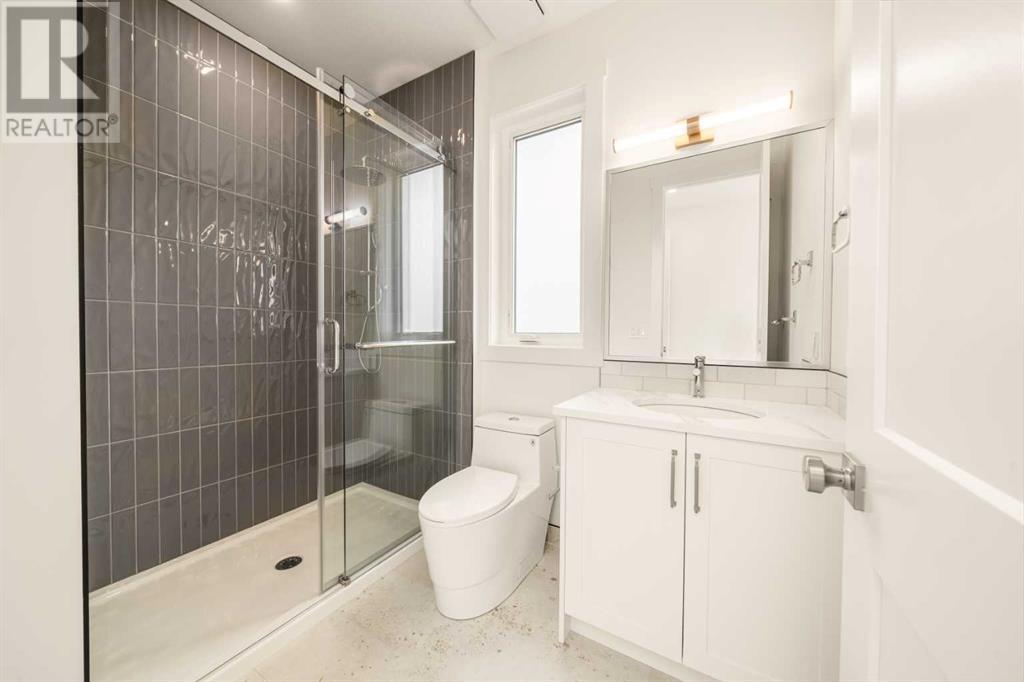 Single Family House for Sale in  RockCliff Heights NW Rocky Ridge Calgary 