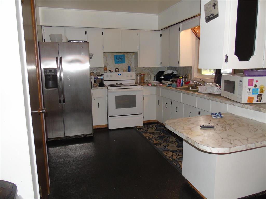 Photo 3 of 173 Dennis Street, Emerson MB