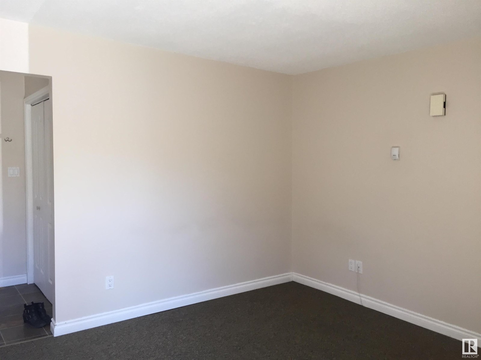 Photo 16 of 10831 80 Av Nw, Edmonton AB