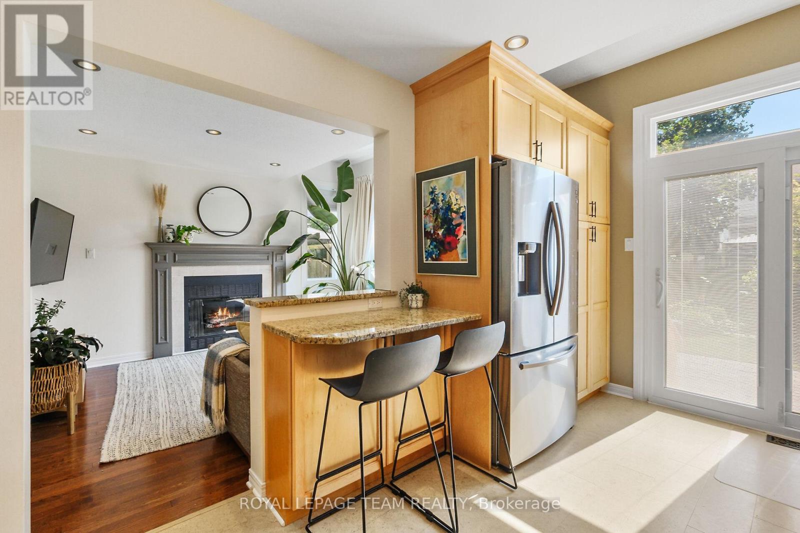 Photo 14 of 22 Avonhurst Avenue, Ottawa ON