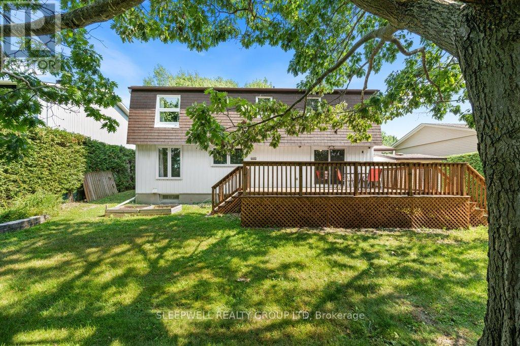 Photo 42 of 43 Parkglen Drive, Ottawa ON