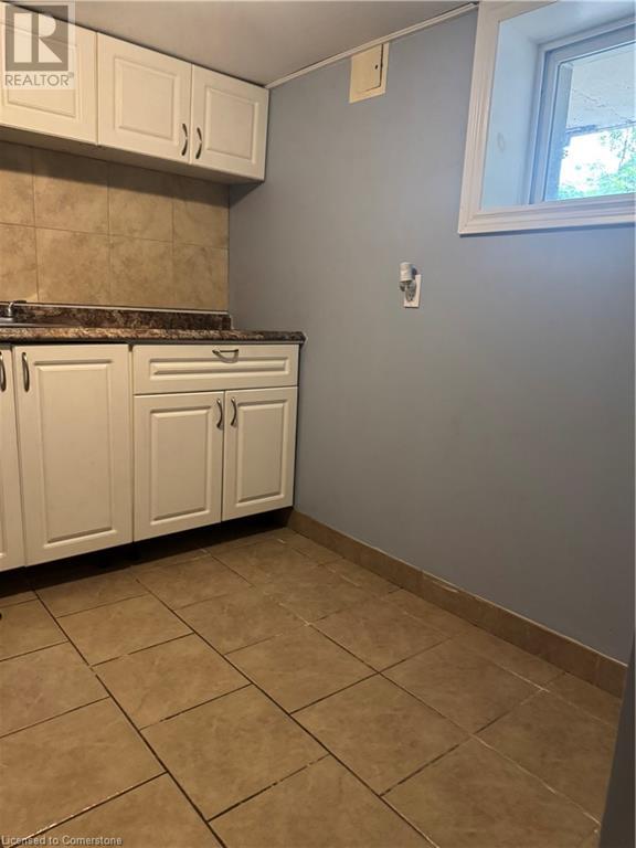 Photo 10 of 99 Mohawk Road W Unit Basement, Hamilton ON