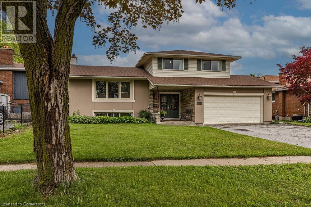 Photo 2 of 6871 Corwin Crescent, Niagara Falls ON