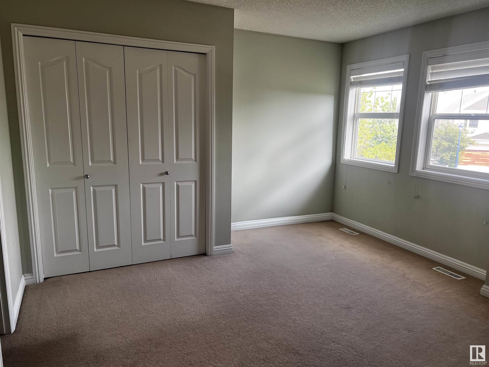 Photo 17 of 446 Sparling Co Sw, Edmonton AB