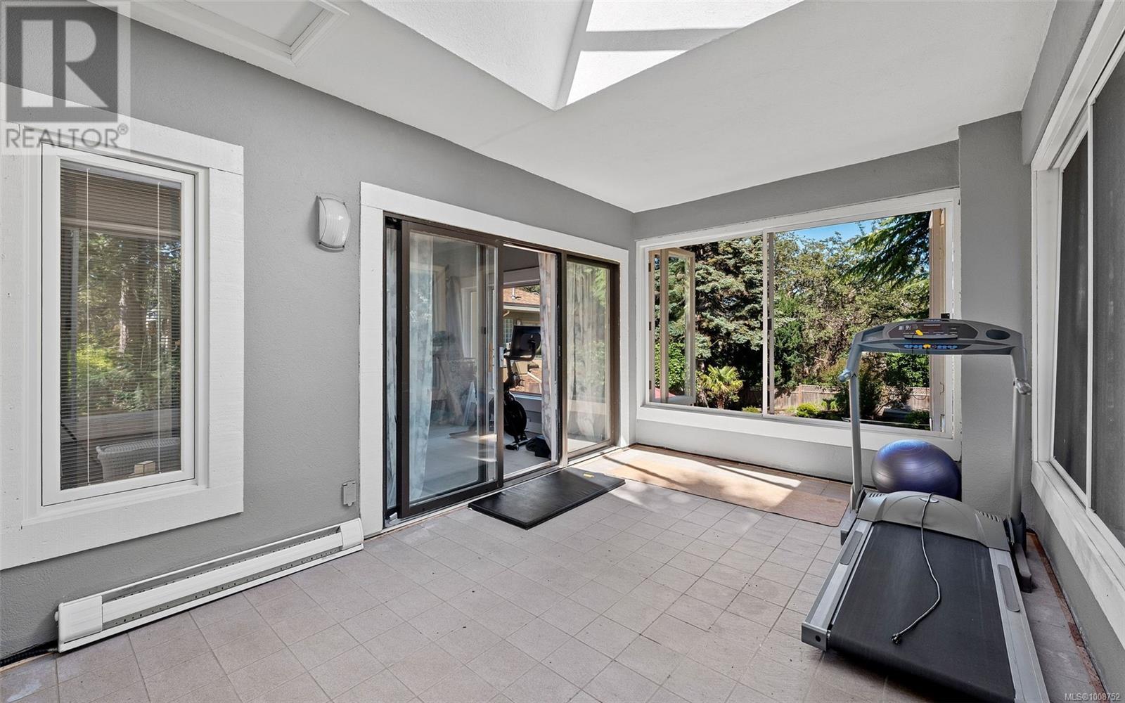 Photo 53 of 2895 Lansdowne Rd, Oak Bay BC