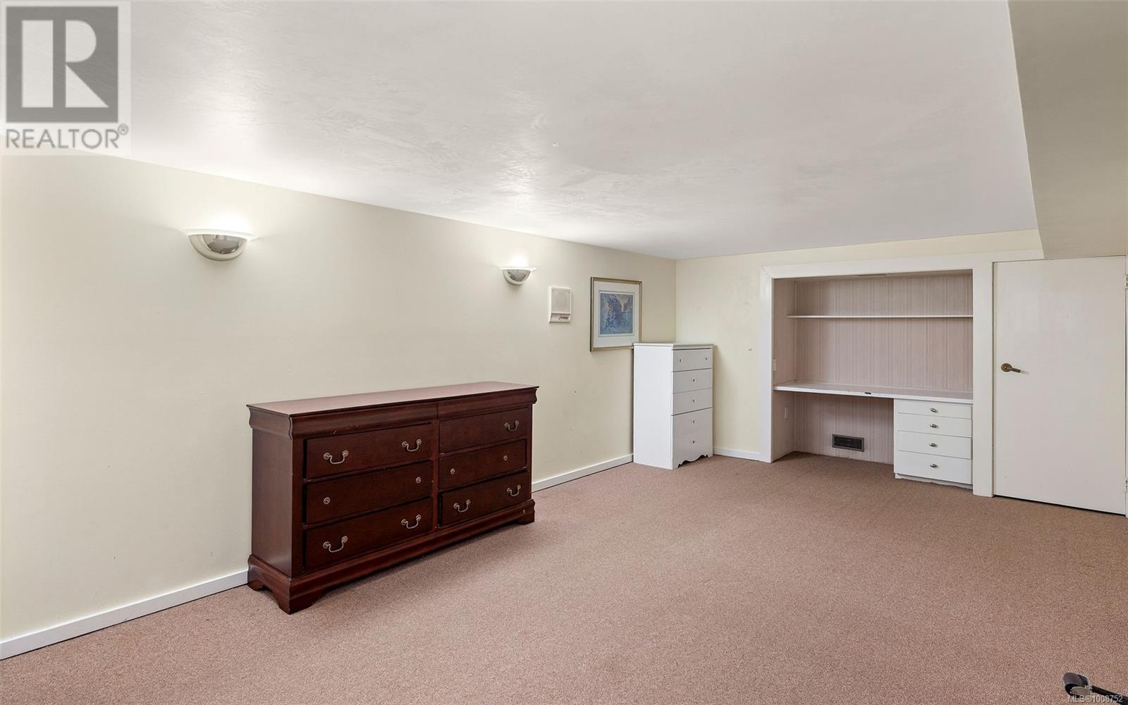Photo 44 of 2895 Lansdowne Rd, Oak Bay BC