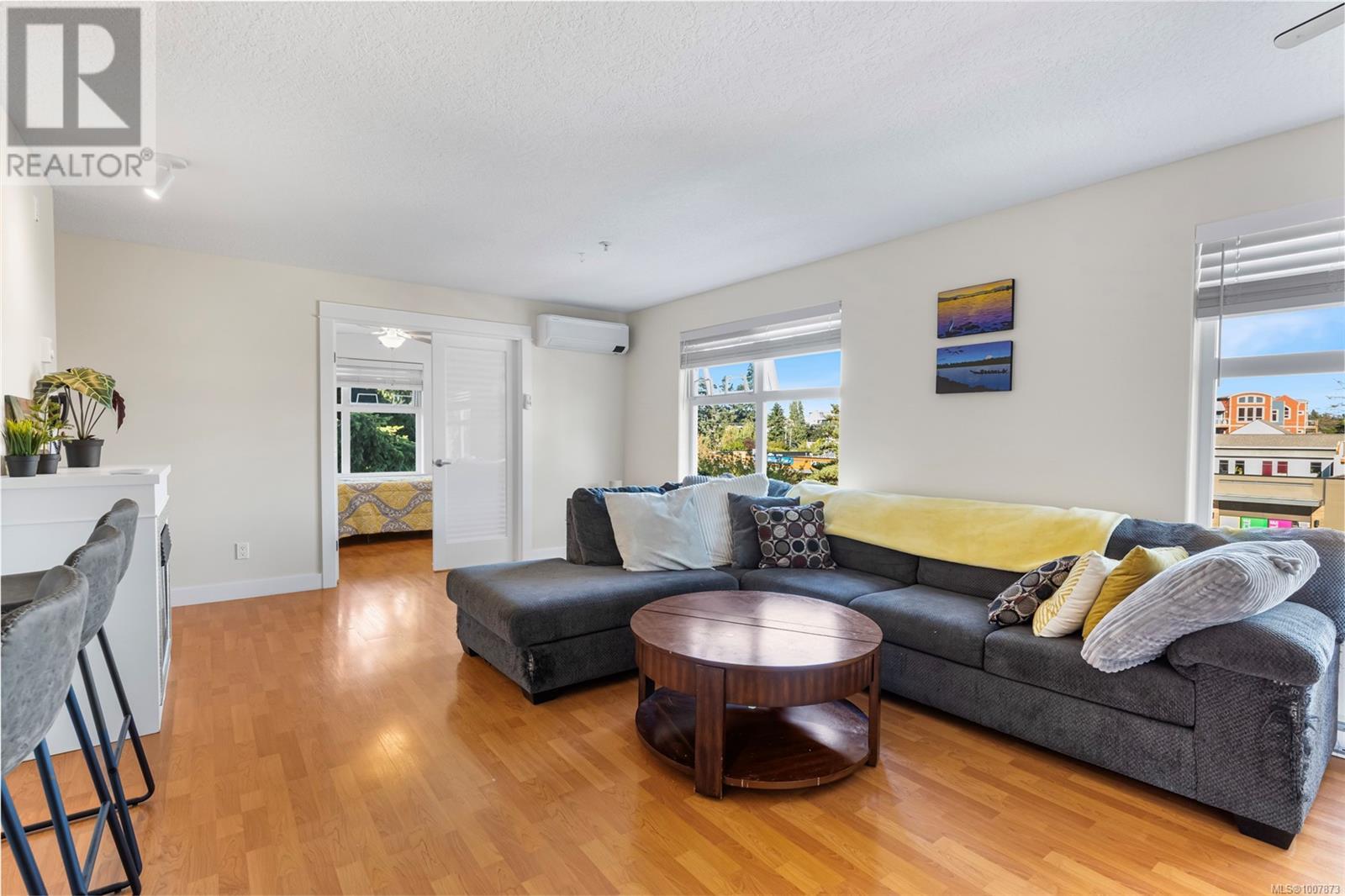 Photo 13 of 321 2829 Peatt Rd, Langford BC