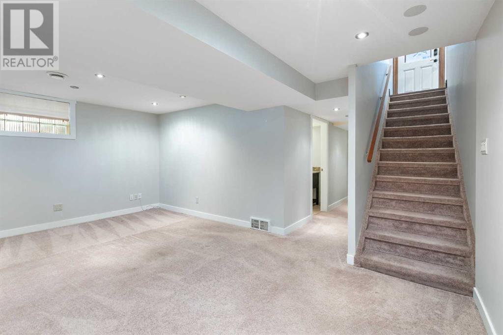 Single Family House Bungalow for Sale in   Avenue SW Elboya Calgary 