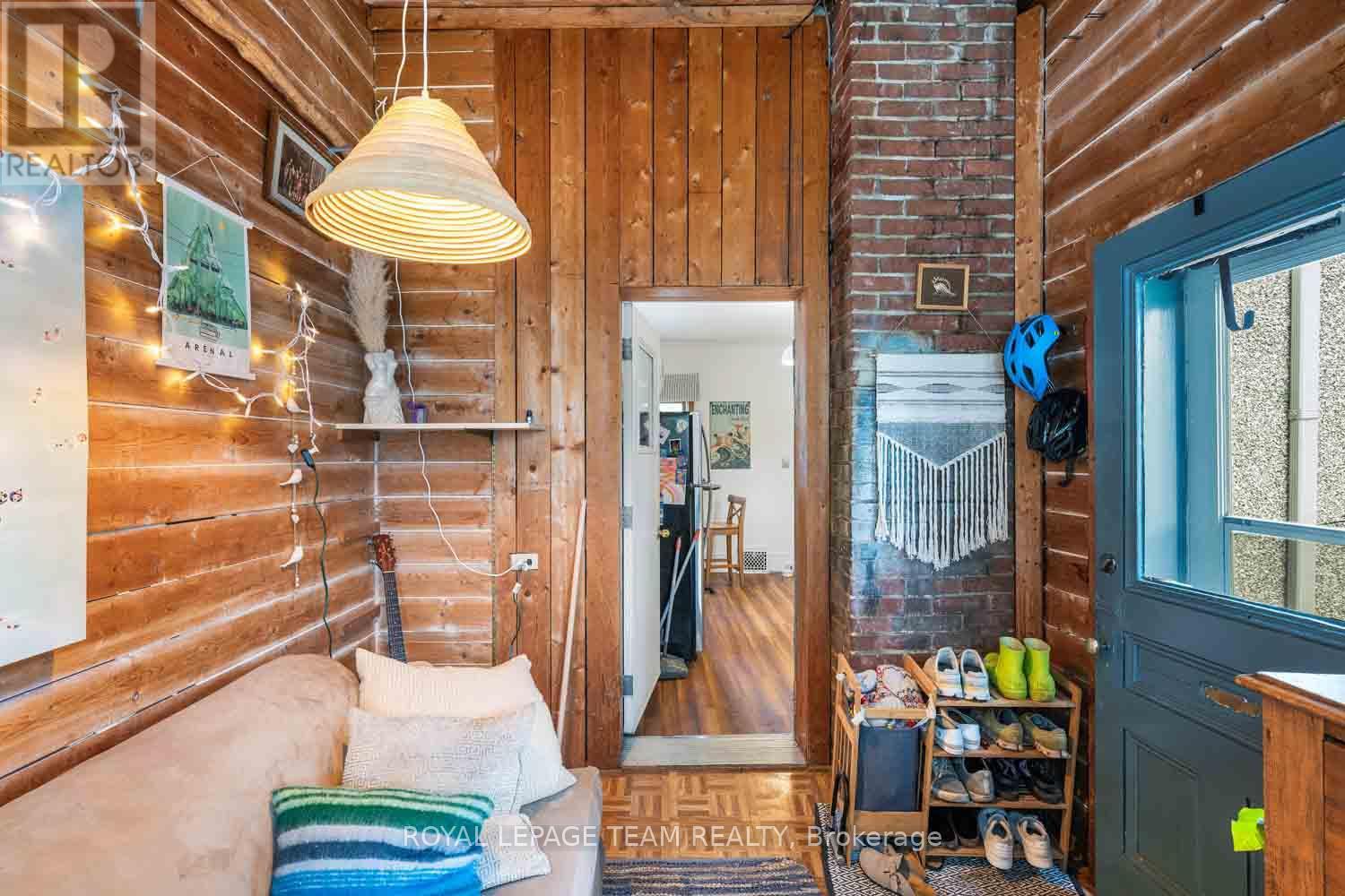 Photo 14 of 167 Drummond Street, Ottawa ON