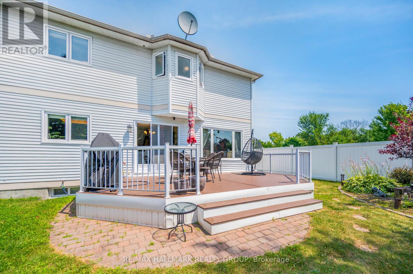 Photo 7 of 2180 Johnston Road, Ottawa ON