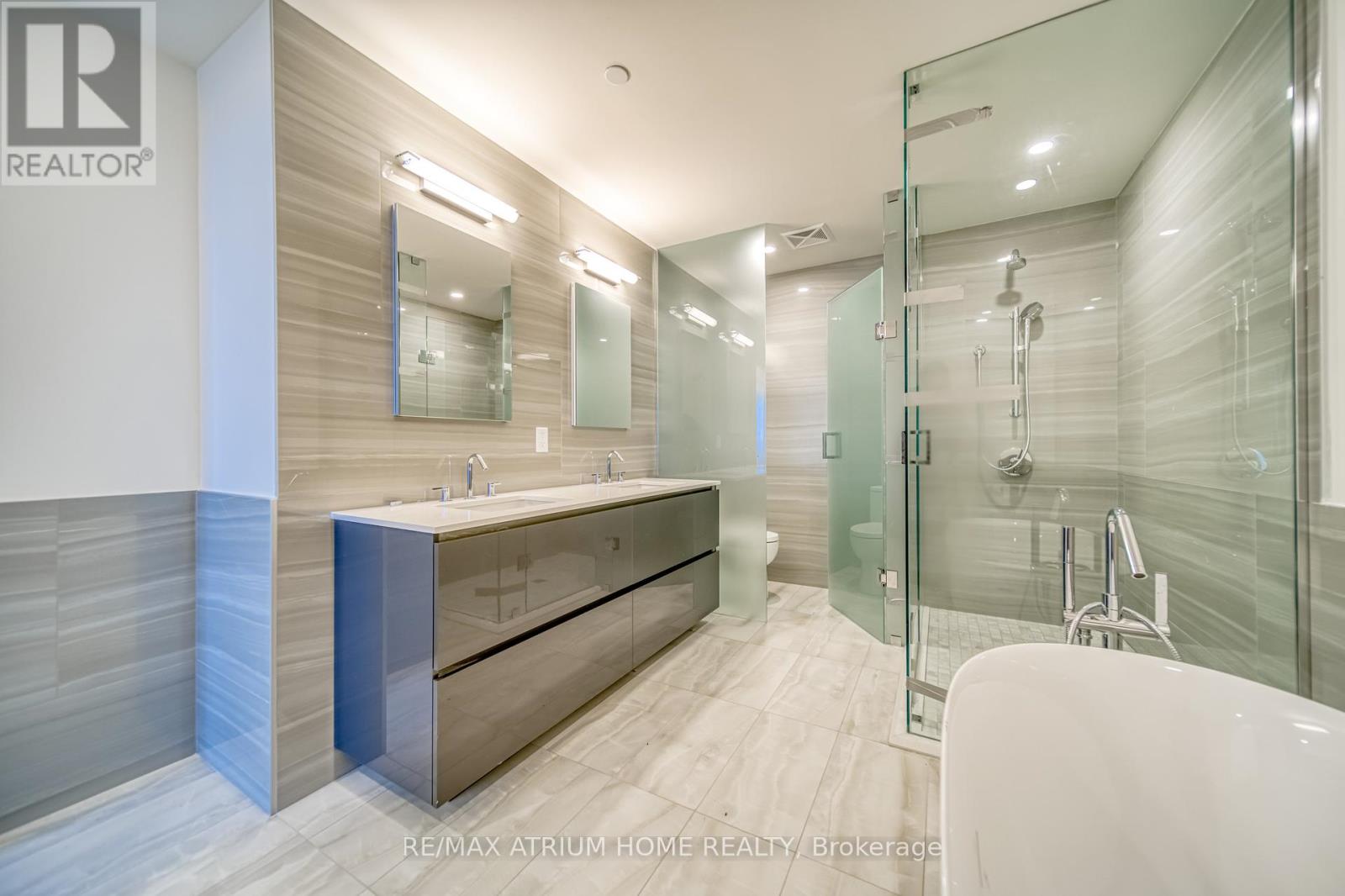 Photo 25 of 5302 28 Freeland Street, Toronto ON
