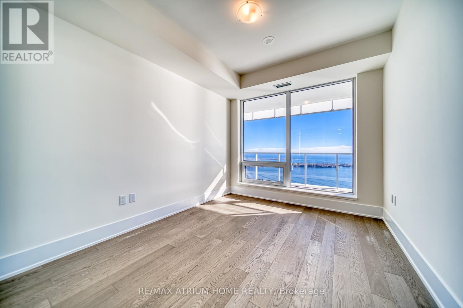 Photo 18 of 5302 28 Freeland Street, Toronto ON