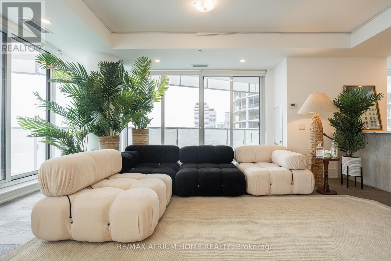 Photo 34 of 5302 28 Freeland Street, Toronto ON