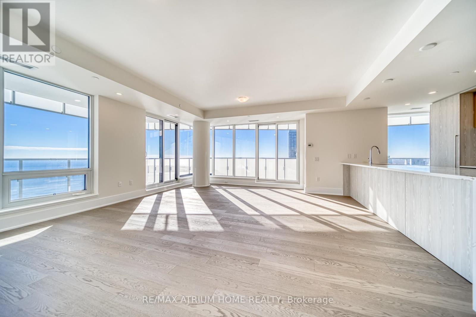 Photo 32 of 5302 28 Freeland Street, Toronto ON