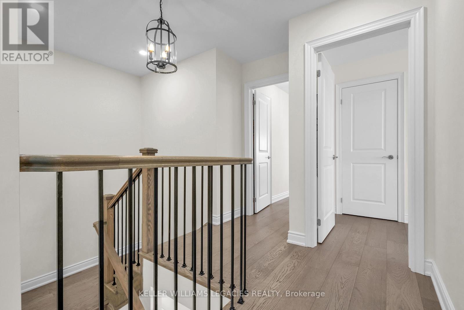 Photo 22 of 42 Lorne Thomas Place, New Tecumseth ON