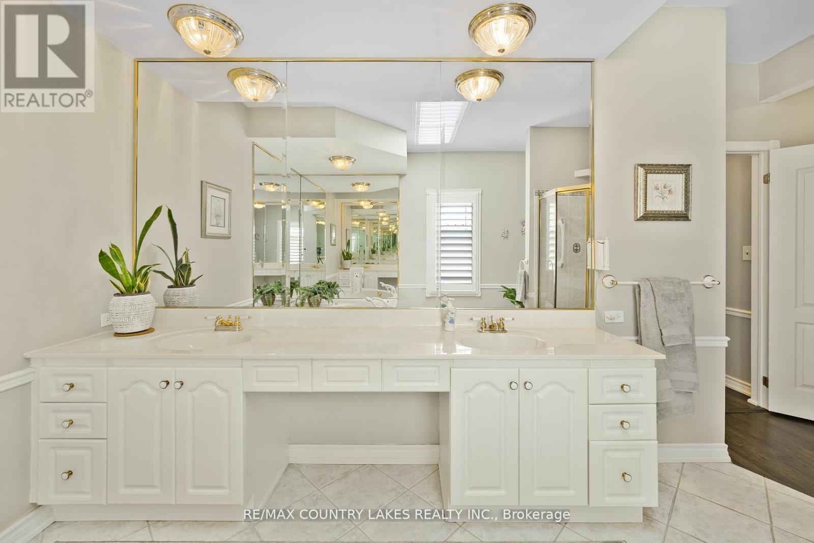 Photo 40 of 50 Laguna Parkway, Ramara ON