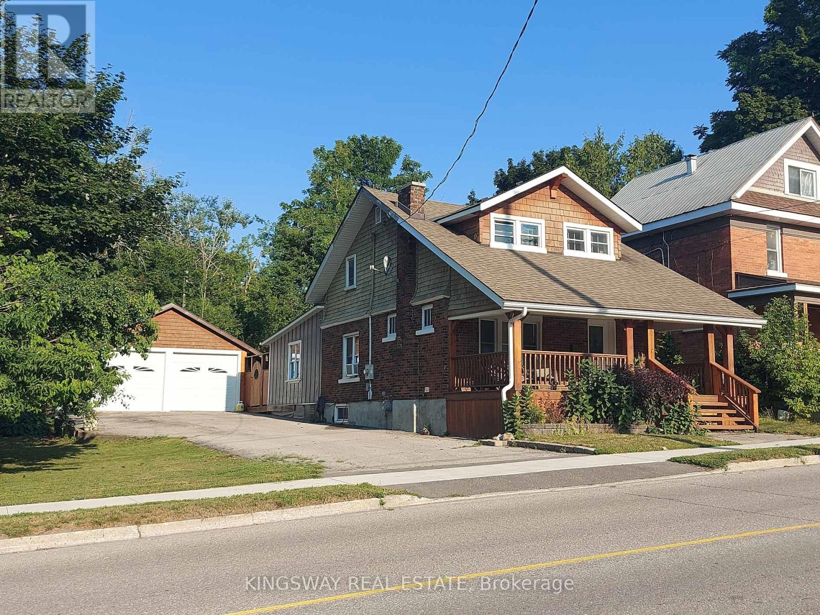 Photo 2 of 79 Patrick Street S, Orillia ON