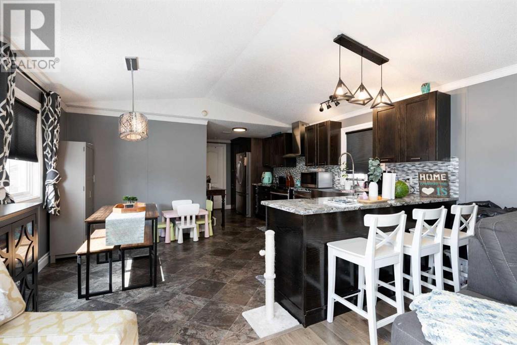 168 Belgian Green, Fort McMurray