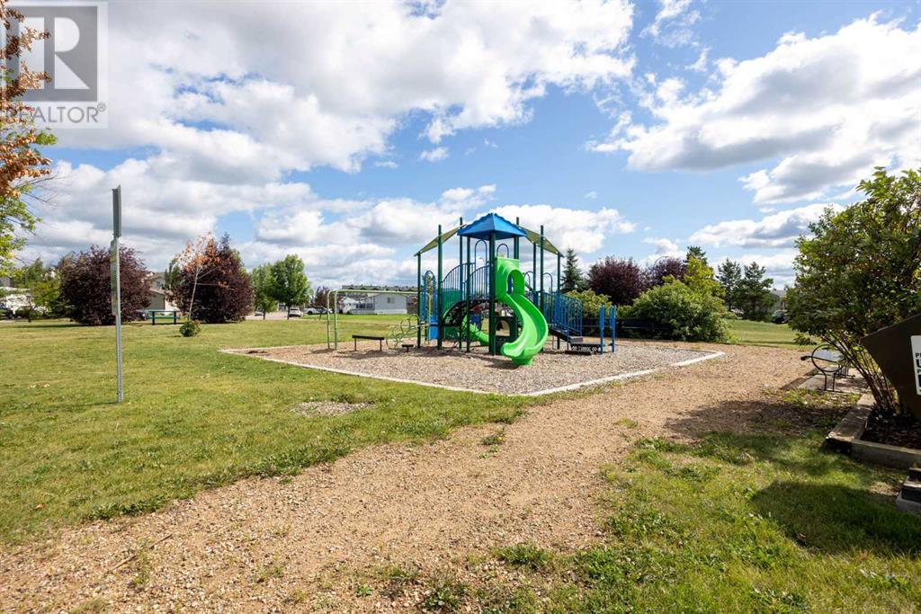 168 Belgian Green, Fort McMurray