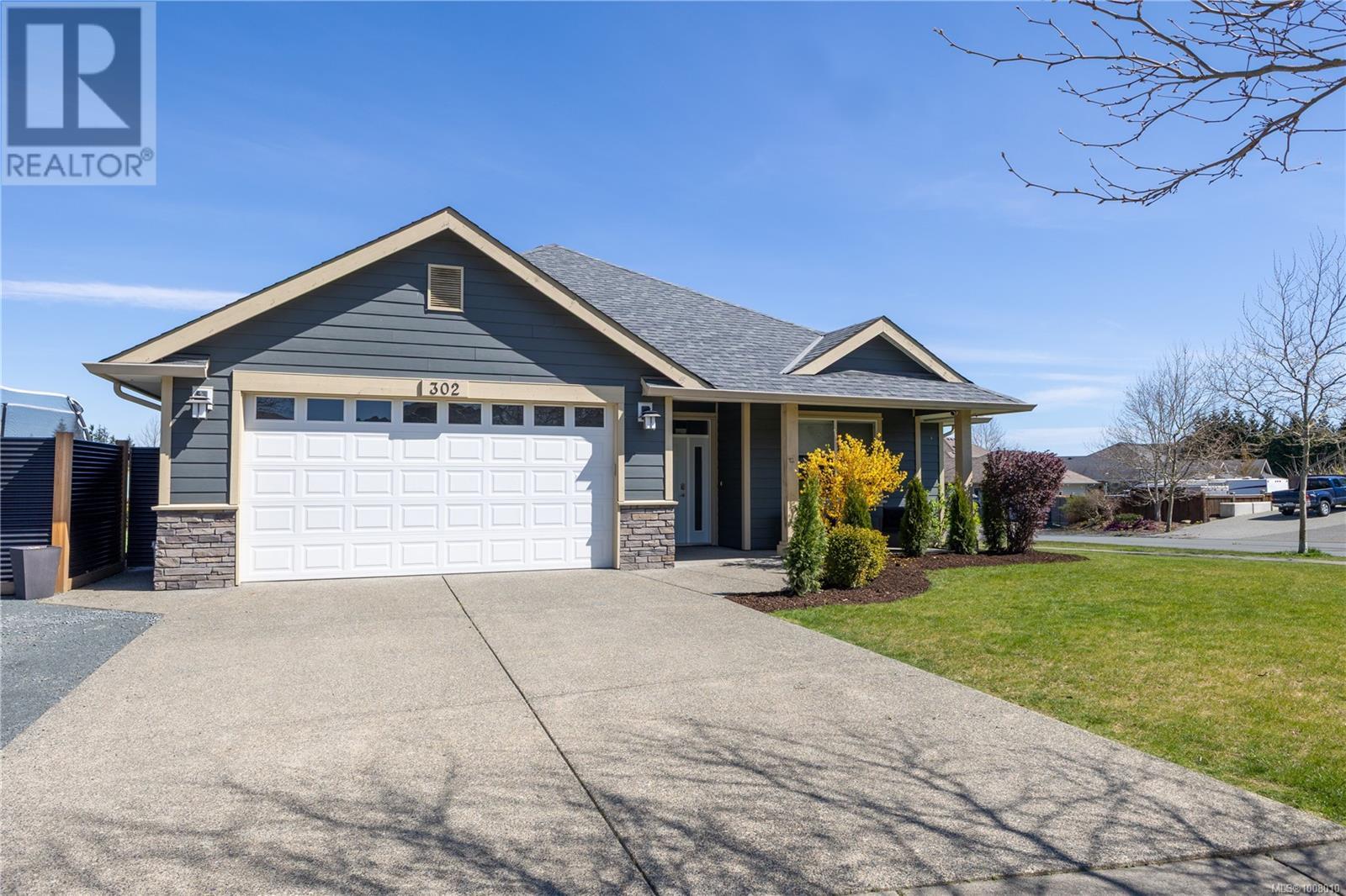 Photo 2 of 302 Maryland Rd, Campbell River BC