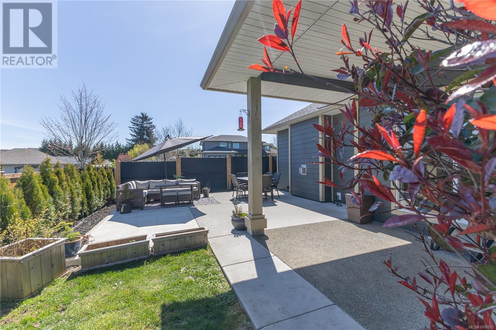 Photo 33 of 302 Maryland Rd, Campbell River BC