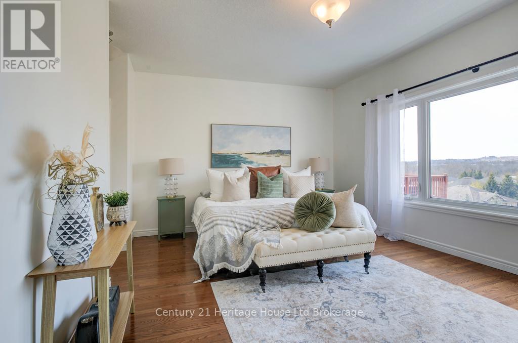 Photo 21 of 2 Green Gable Place, Woodstock ON