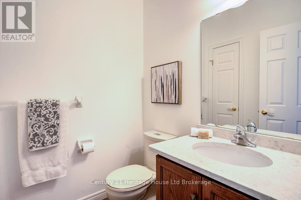 Photo 20 of 2 Green Gable Place, Woodstock ON