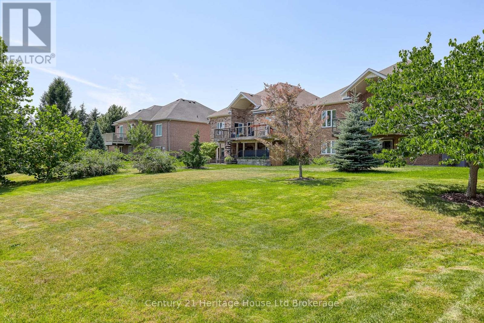 Photo 35 of 2 Green Gable Place, Woodstock ON