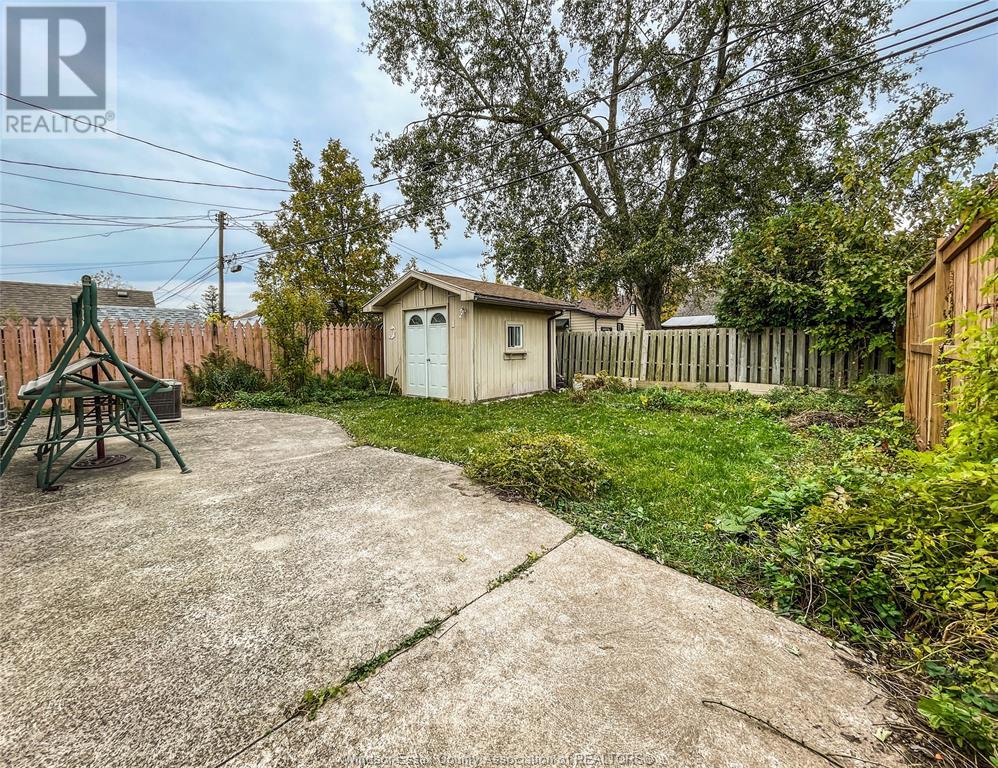 Photo 31 of 747 Eugenie, Windsor ON