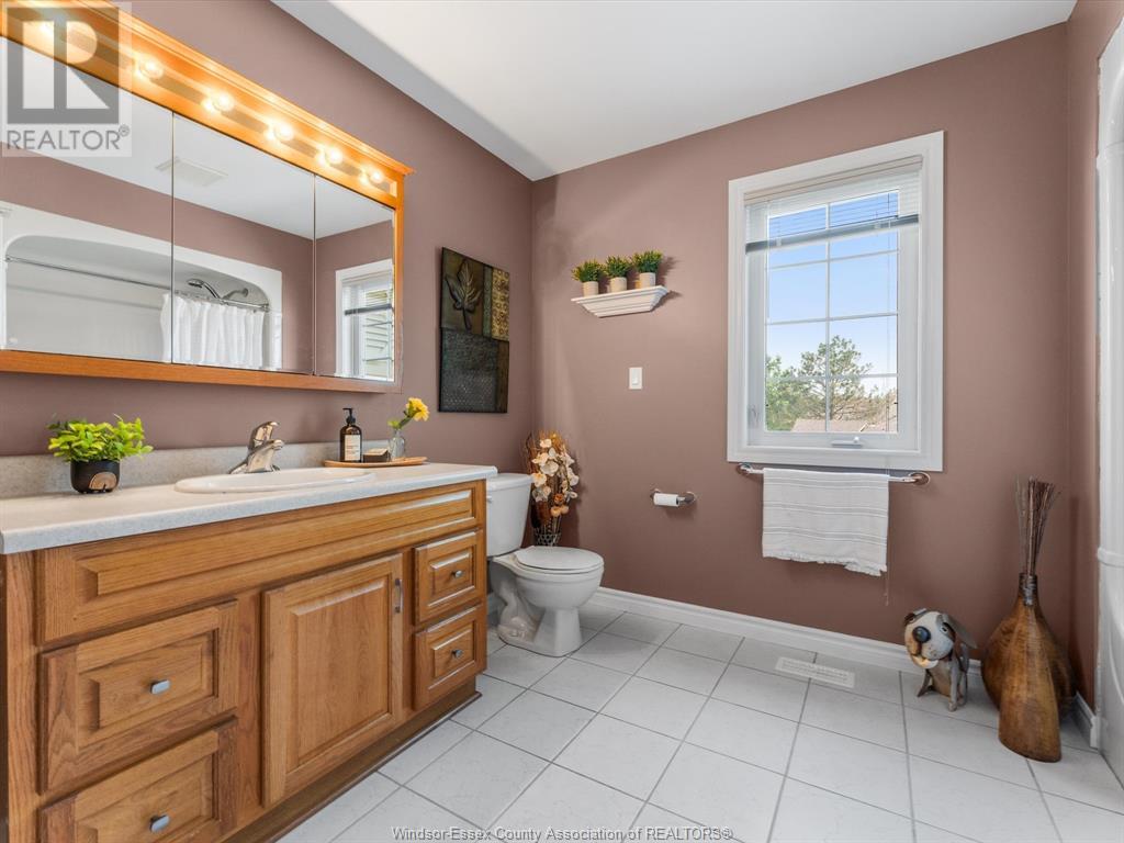 Photo 28 of 2115 County Road 27, Lakeshore ON
