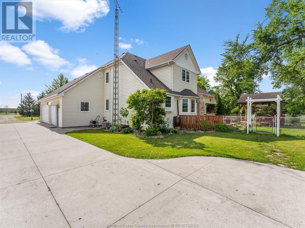 Photo 5 of 2115 County Road 27, Lakeshore ON