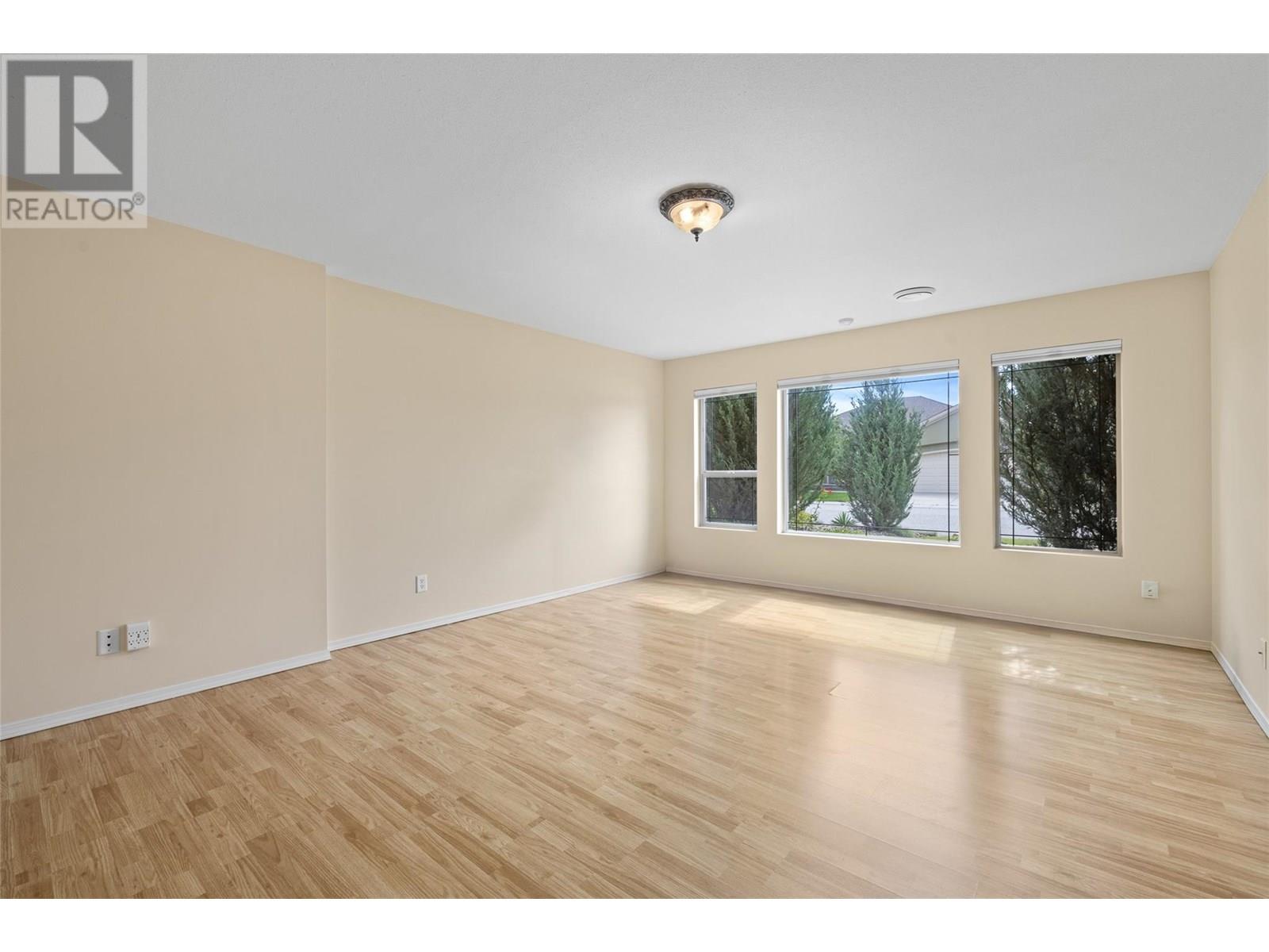  2060 Spyglass Way, West Kelowna