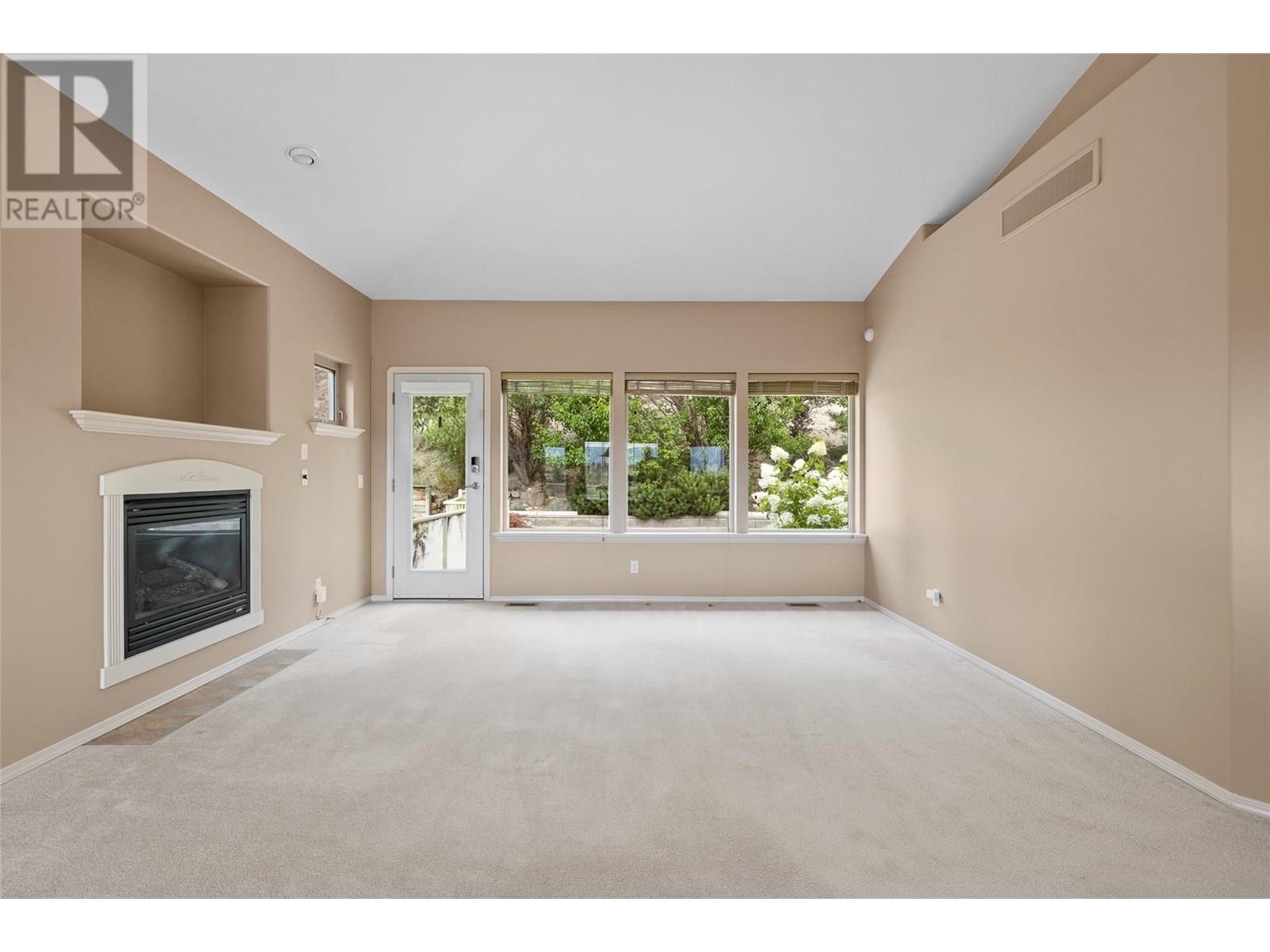  2060 Spyglass Way, West Kelowna
