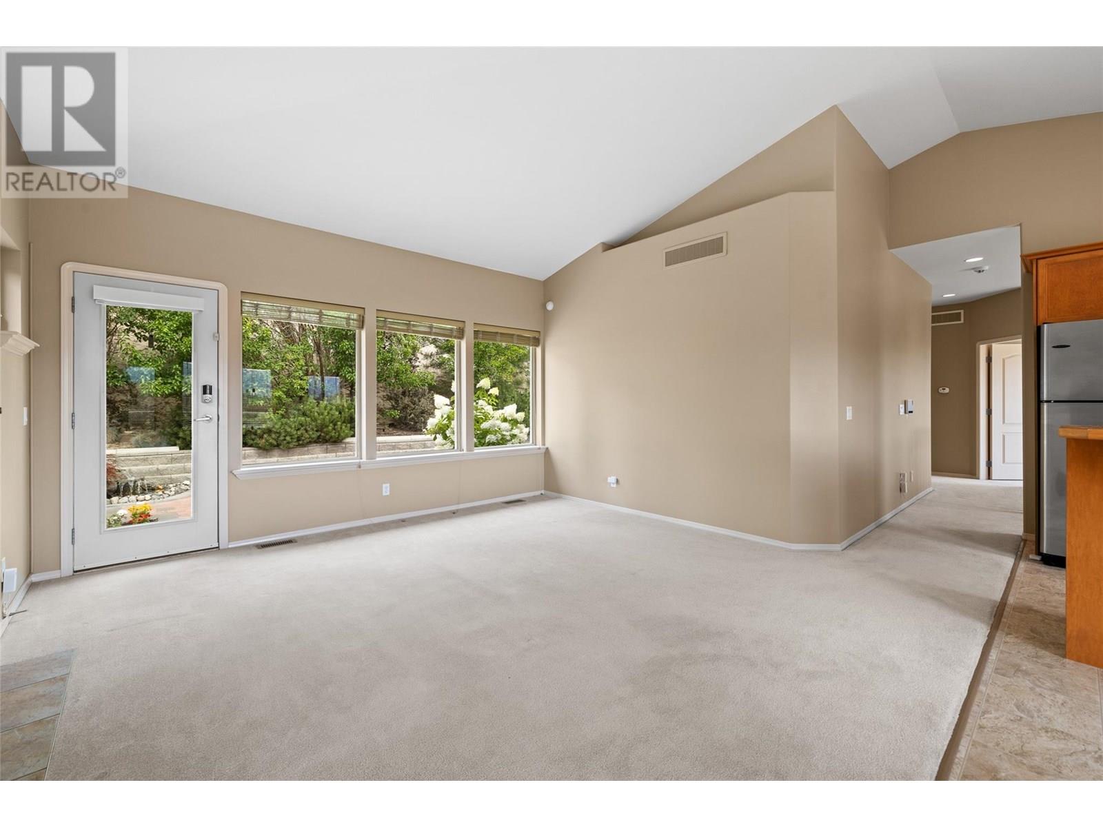  2060 Spyglass Way, West Kelowna