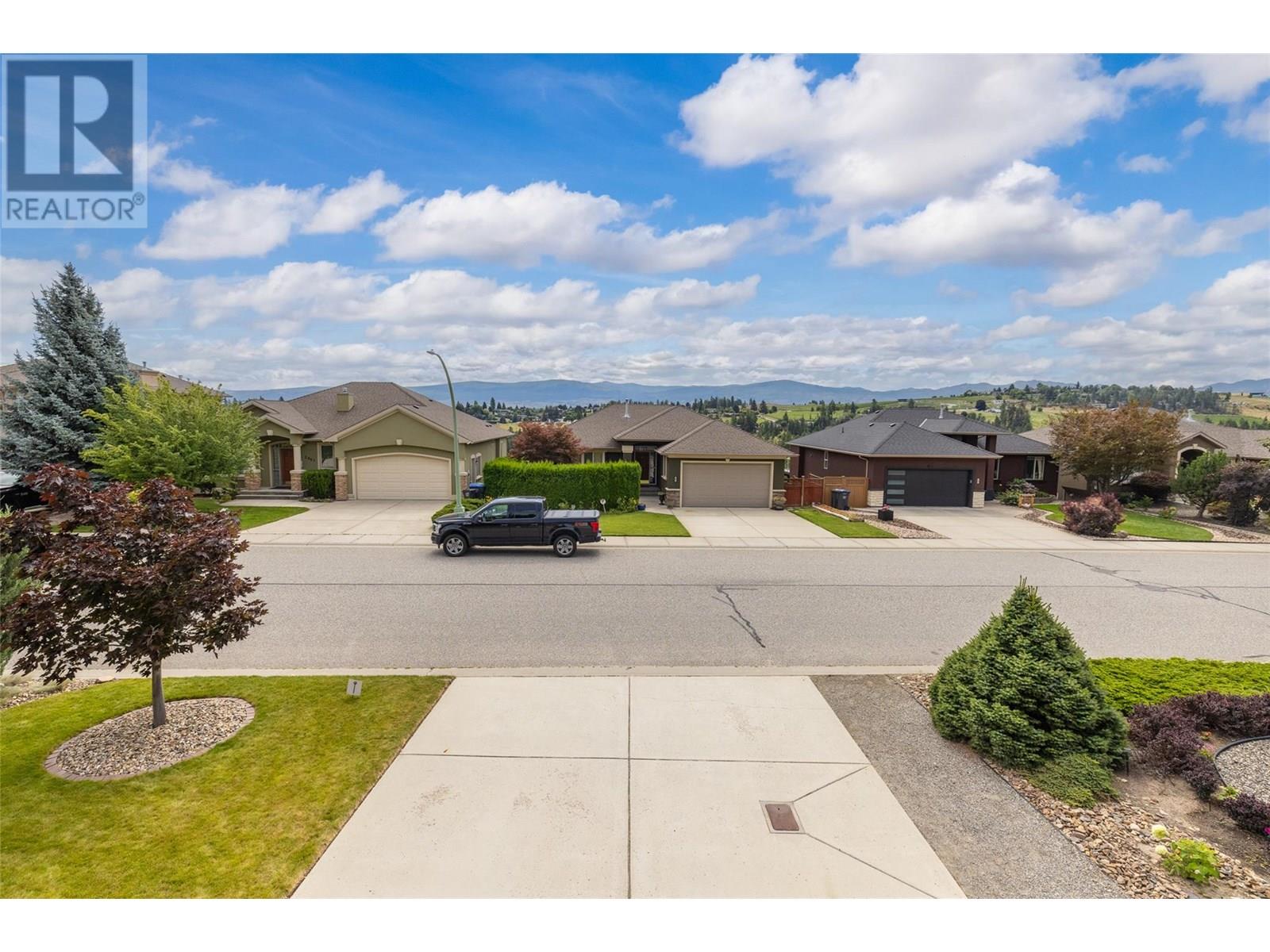  2060 Spyglass Way, West Kelowna