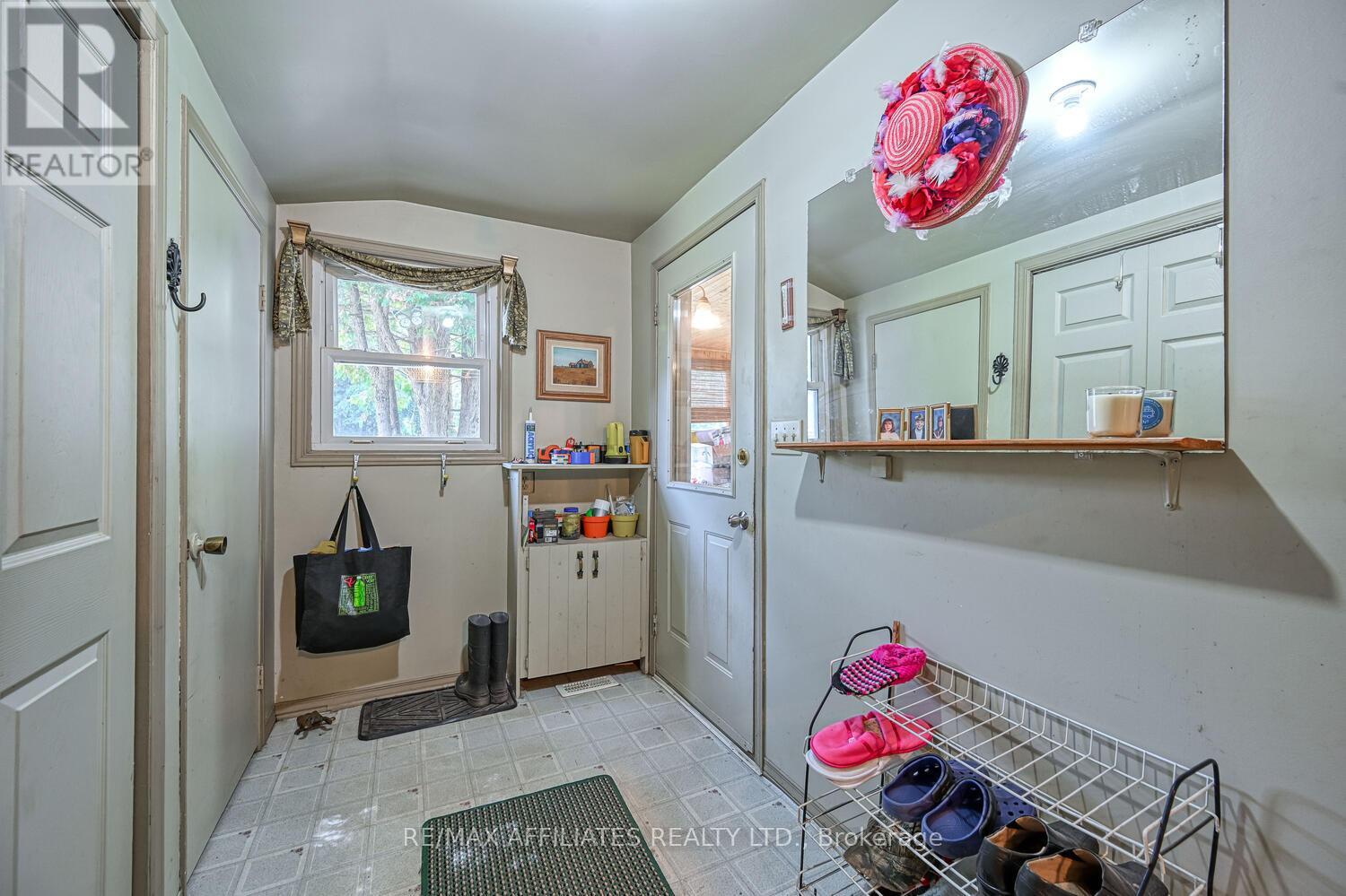Photo 27 of 411 County Rd 7 Road, Elizabethtownkitley ON