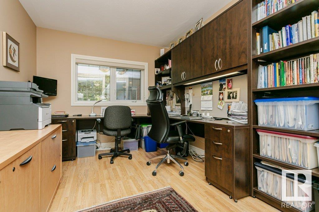 Photo 48 of 1 Donsdale Cr Nw, Edmonton AB