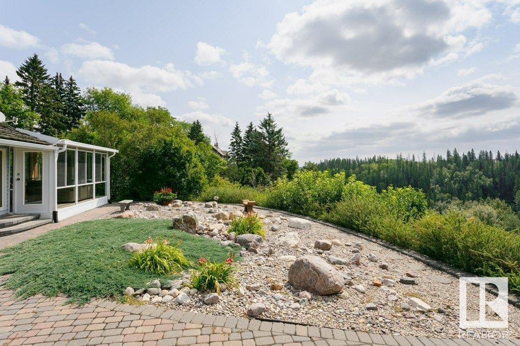 Photo 58 of 1 Donsdale Cr Nw, Edmonton AB