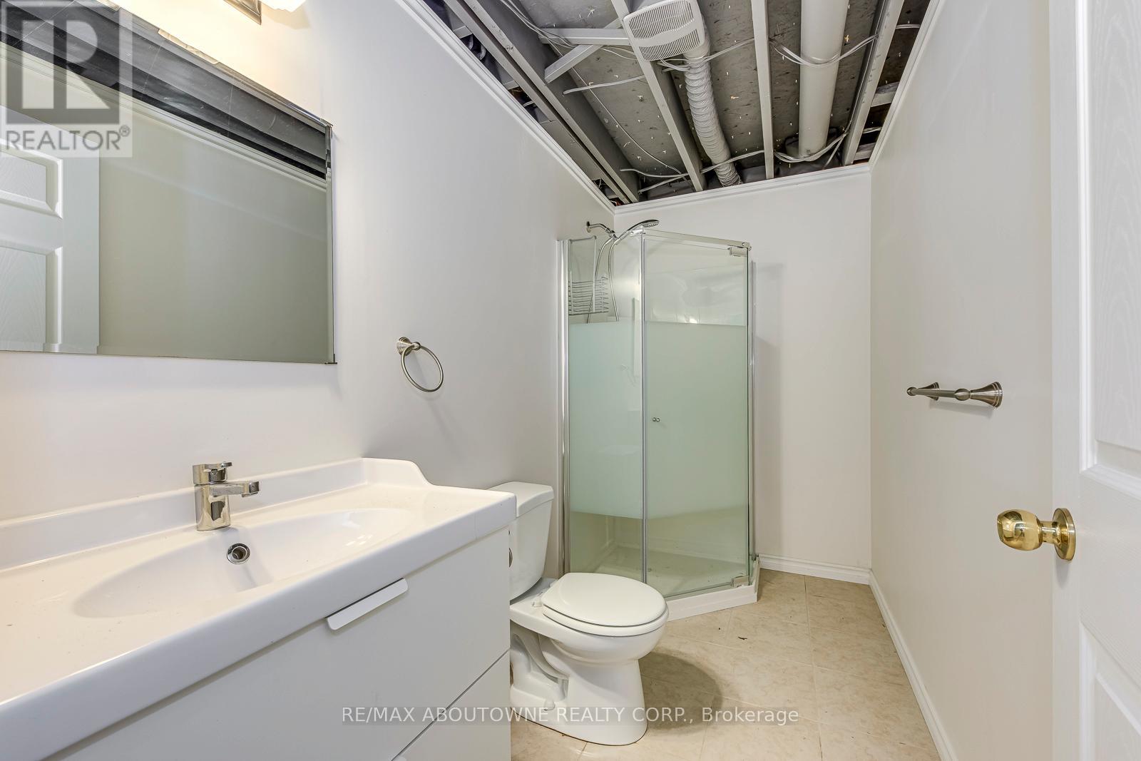 Photo 41 of 3037 Abernathy Way, Oakville ON