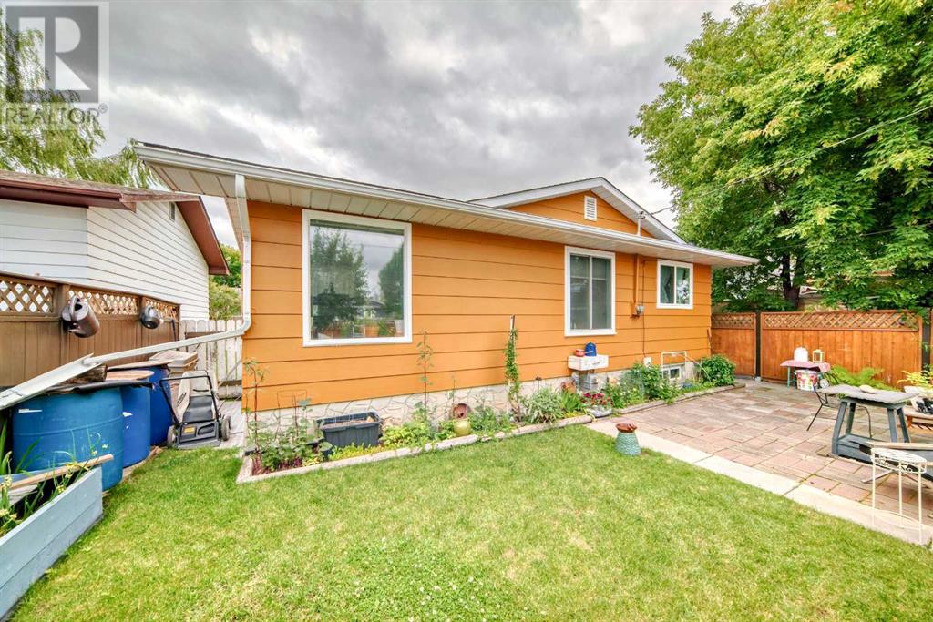 Single Family House Bungalow for Sale in  Doverview Crescent SE Dover Calgary 