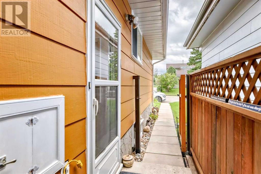 Single Family House Bungalow for Sale in  Doverview Crescent SE Dover Calgary 