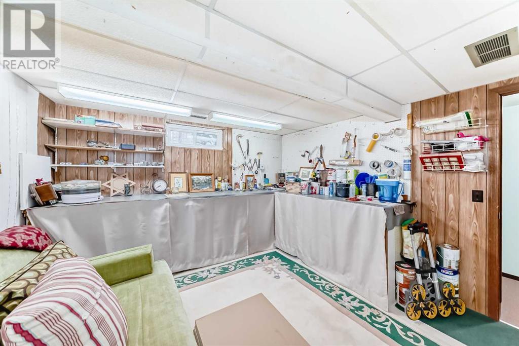 Single Family House Bungalow for Sale in  Doverview Crescent SE Dover Calgary 