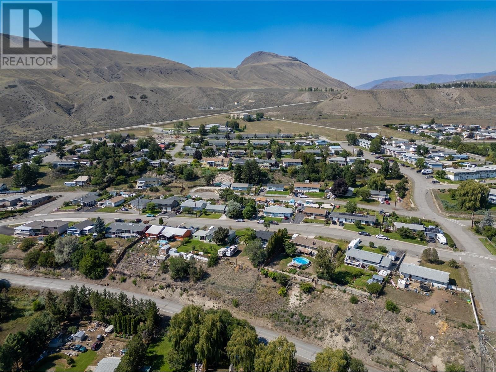 Photo 11 of 207 Ash Street, Ashcroft BC