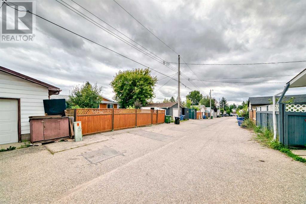 Single Family House Bungalow for Sale in  Doverview Crescent SE Dover Calgary 