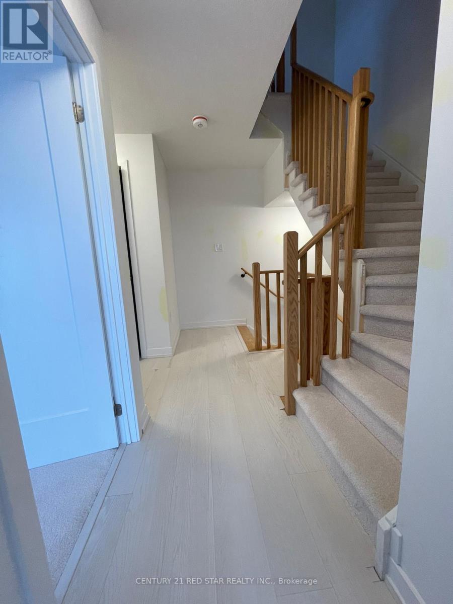 Photo 12 of C 11 10 Palace Street, Kitchener ON
